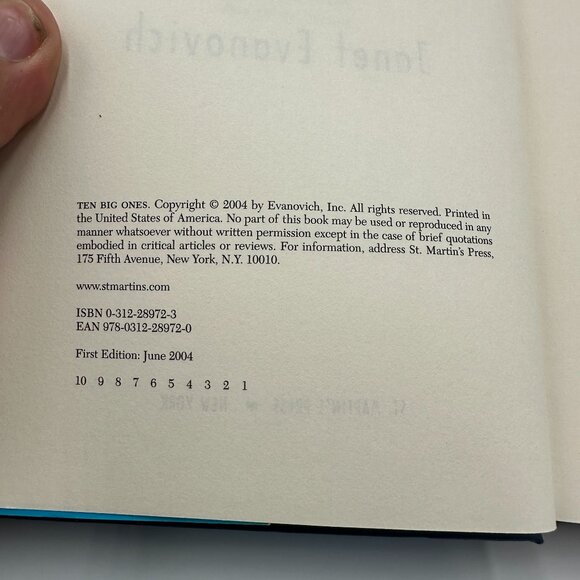 Ten Big Ones By Janet Evanovich 2004 Hardcover Stephanie Plum First Ed Good - Picture 3 of 3